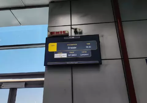 Haos la zborurile pe ruta Brașov-Hurghada: 150 de români blocați pe aeroportul din Egipt, alți 150, la Brașov