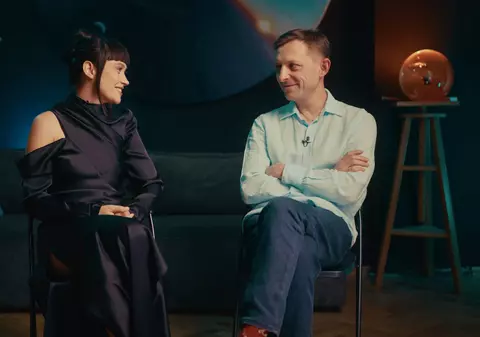 IQOS lansează o platformă experiențială inovatoare în colaborare cu Irina Rimes și Roman Tolici