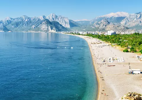 4000 de hoteluri turcești își închid brusc porțile. Ce se ascunde în spatele acestei decizii