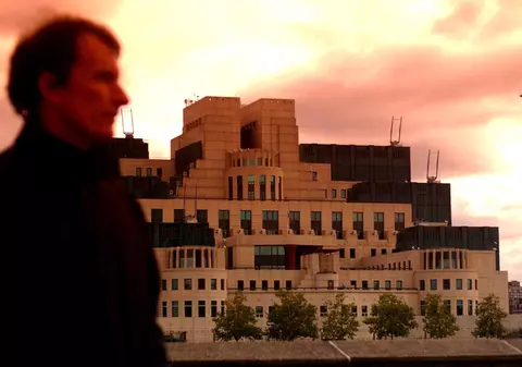 Britanicii au vânat fără succes timp de 20 de ani un spion rus infiltrat în MI6: „Credeam că avem de-a face cu un alt Philby”