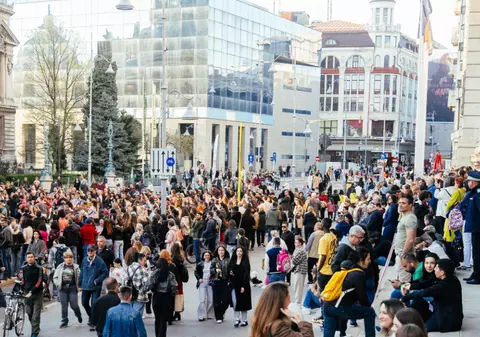 Ce să faci în București în weekendul 7-8 iunie 2025: Festivalul Langoșului, Străzi Deschise, spectacole de teatru