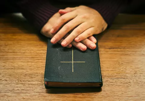 De ce se calugăresc oamenii - reguli și restricțiii la mănăstiri