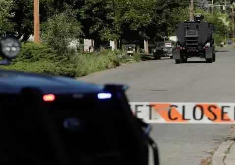 Doi pompieri care stingeau un incendiu de pădure au fost împușcați și uciși de un trăgător care apoi a fost găsit mort, în Idaho