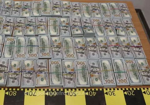 Cum a încercat un bărbat cu cetățenie româno-ucraineană să ascundă peste 500.000 de dolari. Trecea granița pe jos, din Ucraina