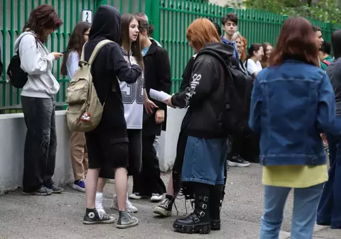 Câți elevi s-au prezentat la cea de-a doua probă scrisă la BAC 2025. Peste 2.000 de candidați au lipsit și 25 au fost eliminați