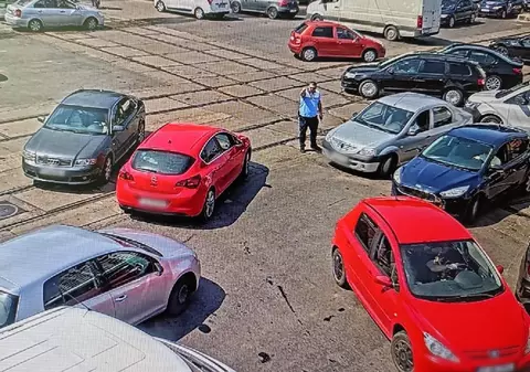 „Să ajungă la cât mai mulți șoferi”. O mare intersecție din București a rămas fără semafoare