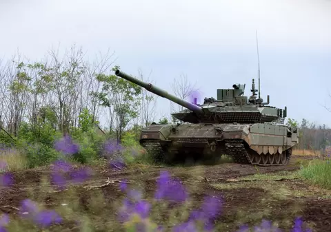 Rusia rămâne fără tancuri sovietice în războiul din Ucraina. Avertismentul care s-a adeverit după doi ani