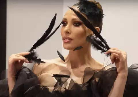 Imagini spectaculoase cu Iulia Vântur. Vedeta a venit în România și a fost transformată radical pentru un nou proiect: „E ceva ușor negativ”