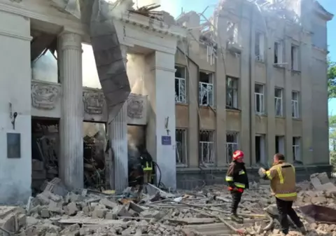 Rusia s-a năpustit cu rachete asupra unui liceu din Cetatea Albă: sunt morți și răniți