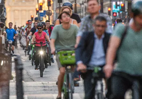 Veste bună pentru bucureșteni: Masterplanul Velo merge spre aprobare. Sute de kilometri de trasee pentru bicicletă până în 2035