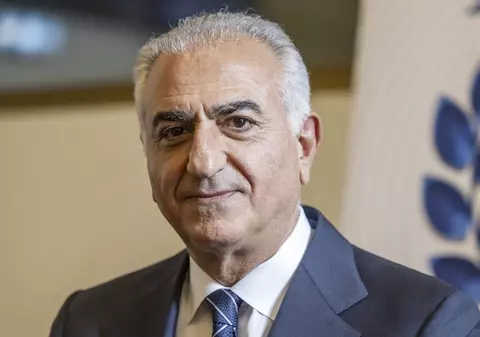 Prinţul moştenitor al Iranului vrea o revoltă naţională și să preia puterea: ayatollahul suprem „se ascunde într-un buncăr ca un şobolan”