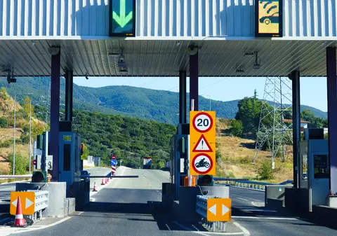 Cum se pot plăti taxele de autostradă pentru Grecia online, ca să nu mai stai la fiecare pass și să beneficiezi de un mic discount la treceri