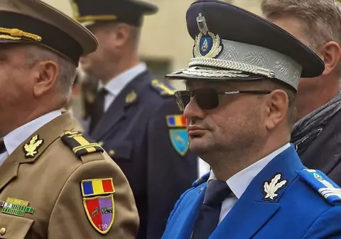 Șeful Jandarmeriei Brăila, cercetat de DNA: și-a cumpărat din banii ilegali un avion de mici dimensiuni pe care-l ținea într-un hangar