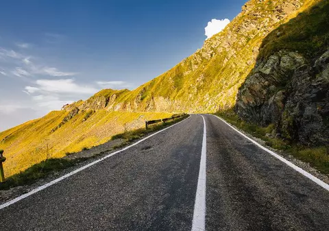 FlixBus lansează primele rute interne în România: 10 linii noi, care vor conecta 50 de orașe