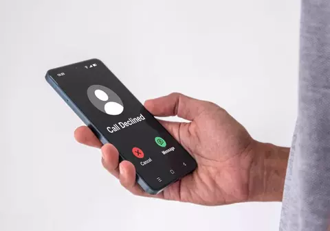 Metoda prin care afli dacă ești pe punctul de a fi înșelat prin telefon. Șef ING: „Așa vedem că schema nu mai funcționează”