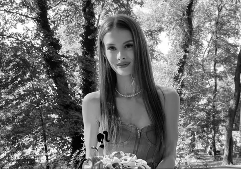 Ce a apărut în locul în care Teodora Marcu a fost împușcată mortal. Locuitorii din Cosmopolis au fost șocați de ce s-a întâmplat