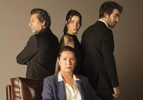Când începe „Minciuni de familie”, noul serial turcesc de la Kanal D. Rolul principal îl are Vahide Perçin, care a jucat în „Suleyman Magnificul”