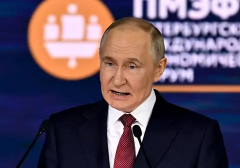 Vladimir Putin își recunoaște ambițiile imperialiste: „Pământul pe care calcă un soldat rus este al nostru”