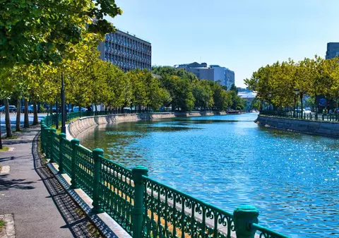 Cum va fi vremea în București. Meteorologii ANM au emis prognoza, sunt anunțate maxime de până la 32 de grade Celsius