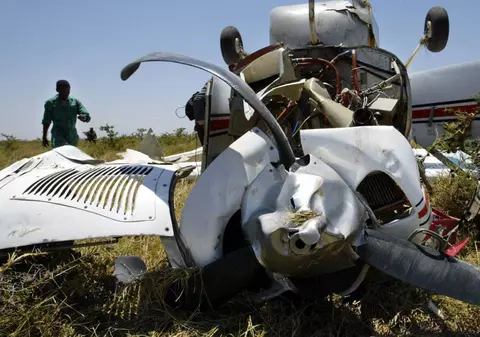 Un avion militar s-a prăbușit în Venezuela, la doar câțiva kilometri de aeroport. Șapte persoane au murit, printre care și copilotul 