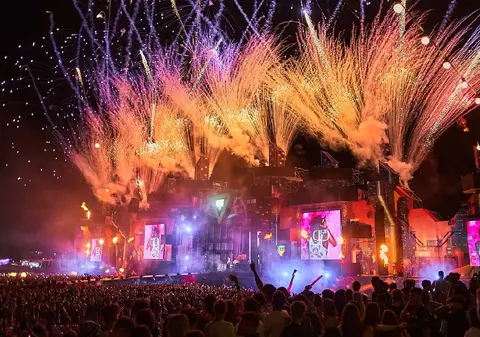 Ce spune Gelu Duminică despre „Beach, Please!” și ruptura dintre generații: „E clar că nu ne înțelegem tinerii”