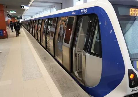 Biletele și abonamentele la metrou se scumpesc a doua oară în 2025. Care vor fi noile tarife la călătoria integrată STB+metrou