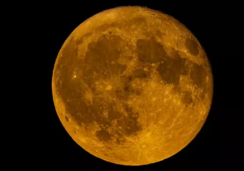 Luna plină din 10 iulie 2025. Ce înseamnă „Luna Cerbului” și cum poate fi văzută