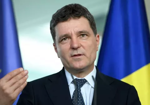 Donald Trump l-a chemat pe Nicușor Dan, însă nicio vorbă despre ridicarea vizelor de SUA pentru români: „Este o chestiune politică”