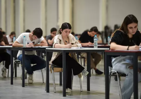 Mesajul unei profesoare după examenul de Definitivat 2025: „Medicii și avocații dau un singur examen”