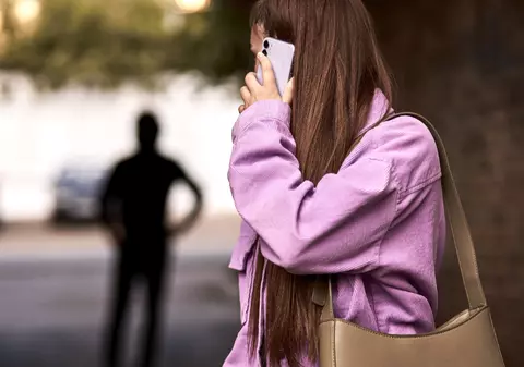 O femeie din Cluj a scăpat de teroare după luni de zile în care fostul iubit o amenința cu moartea, deși avea ordin de protecție