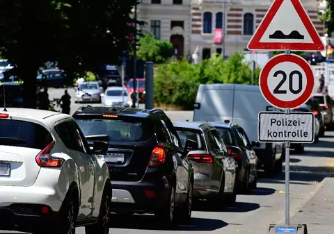 Sfârșitul Schengen? Tensiuni între Germania și Polonia din cauza controalelor la frontieră cu soldați. Ambele state sunt presate de extrema dreaptă