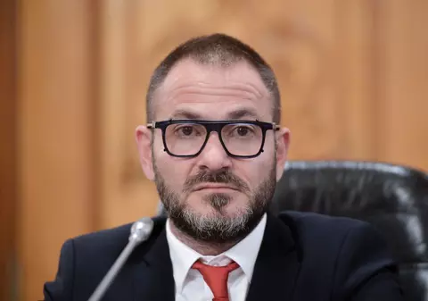 Horia Constantinescu scapă de „exilul” în Ialomița cerut de Piedone. A obținut în instanță suspendarea deciziei de transfer