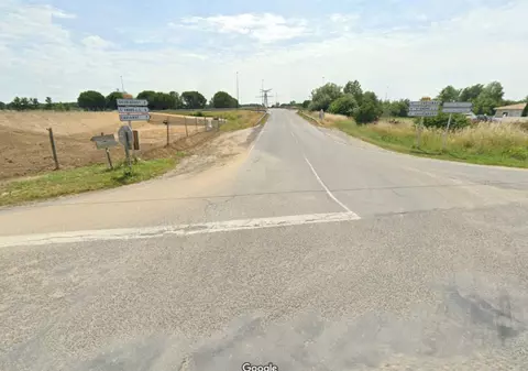 Intersecția în care toate mașinile trebuie să oprească i-a bulversat pe francezi: „Ne facem semn cu mâna”