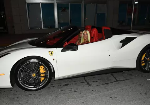 Lista neagră de la Ferrari cu vedete care au interdicție să mai cumpere mașini de lux