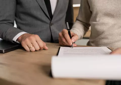 Cum să evaluezi corect oportunitățile și riscurile în procesul de creștere