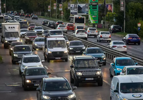 Mașini second-hand conduse de români pe care americanii nu le-ar conduce nici dacă le-ar primi gratis