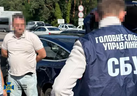 Zeci de percheziții şi mai mulți oficiali anticorupţie arestați în Ucraina. Unul dintre oficialii arestați este acuzat de spionaj pentru Rusia