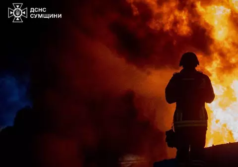 Rusia a trimis un nou val de drone Shahed spre Odesa, o clădire locuită de civili a fost lovită: cel puțin o persoană a murit