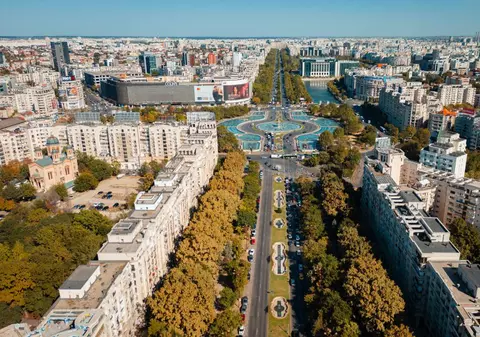 Prognoza meteo pentru București. Capitala fierbe la 39 de grade Celsius, meteorologii au emis un cod portocaliu de caniculă