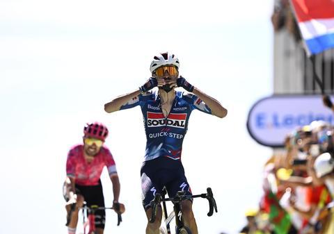 Ziarul L'Équipe cu victoria epică a francezului Valentin Paret-Peintre pe Mont Ventoux nu a apărut pe print. Care este motivul
