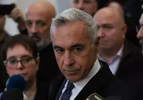 Audieri în dosarul apropiaților lui Călin Georgescu: 18 inculpați dau declarații la Parchetul General