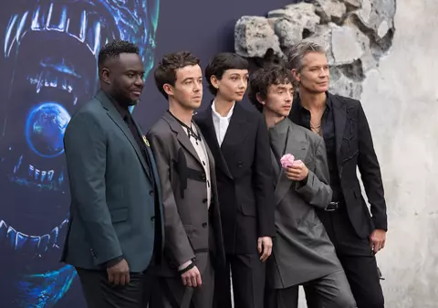 „Alien: Earth”, thrillerul SF semnat de Noah Hawley, promite să-și țină fanii în suspans. Dezvăluirile actorilor la premiera de la Londra