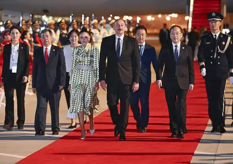 China întinde covorul roșu pentru Putin și Modi, pe fondul tensiunilor create de politica lui Trump