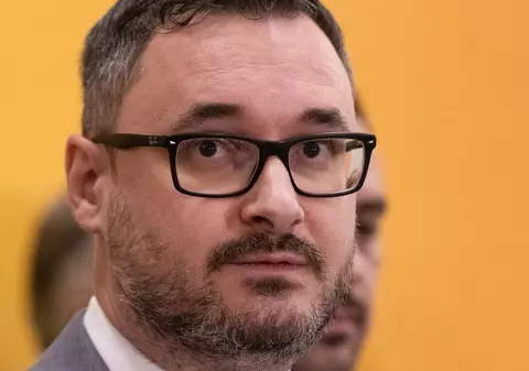 Dan Tanasă (AUR) susține că a fost amenințat, dar adresa de e-mail a expeditorului conține numele său. Cum se apără