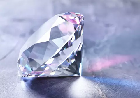 Un vânzător de diamante dator cu 195 de milioane de euro a dispărut subit, dar poliția spaniolă nu vrea să îl caute