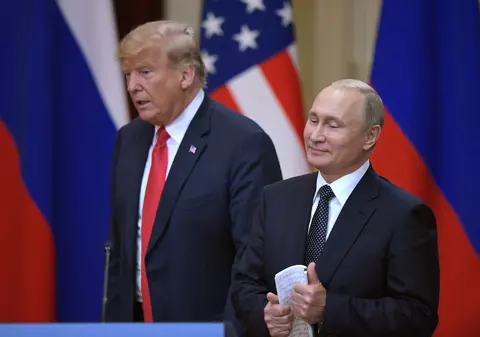 Doi foști ofițeri CIA și KGB comentează întâlnirea din Alaska: „Putin a câștigat deja pentru că Trump e un imbecil și l-a scos din izolare”  