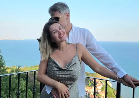 Cine este și cu ce se ocupă soțul Elei Crăciun. „Voi știți că Alex nu apare în pozele mele, așa că profitați de moment”