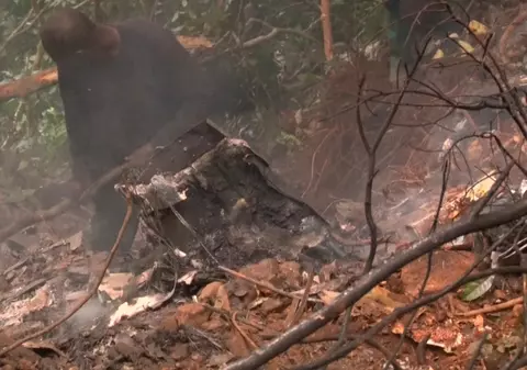 Doi miniștri, inclusiv al apărării, și alți oficiali de rang înalt au murit după prăbușirea unui elicopter militar: „O tragedie națională”