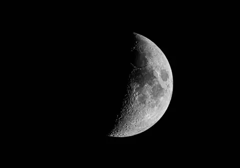 Luna neagră va apărea pe cer la finalul săptămânii. Ce este acest fenomen astrologic rar și când poate fi văzut