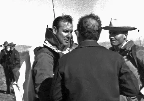 Comandantul celebrei misiuni Apollo 13, Jim Lovell, a murit la 97 de ani: „Ne-a ajutat să ne croim drumul către Lună”